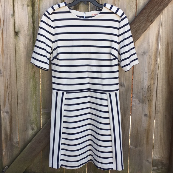 Brooks Brothers Dresses & Skirts - Like new Brooks Brothers dress